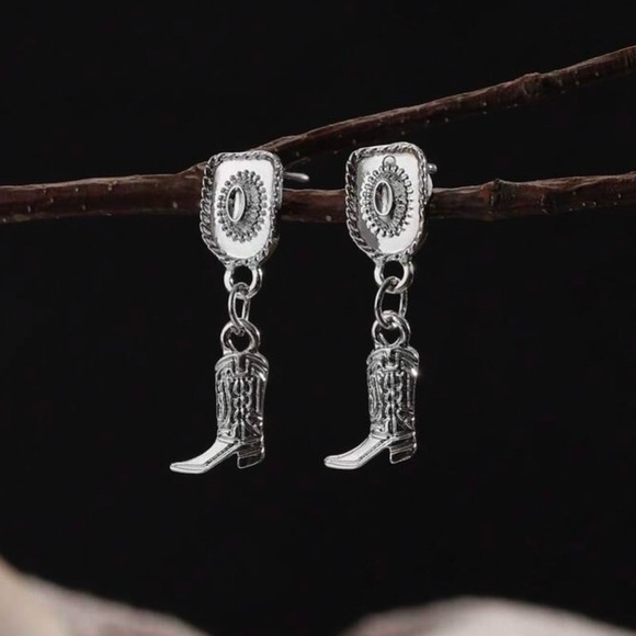 Jewelry - Silver Western Cowboy Boots & Hat Boho Earrings
